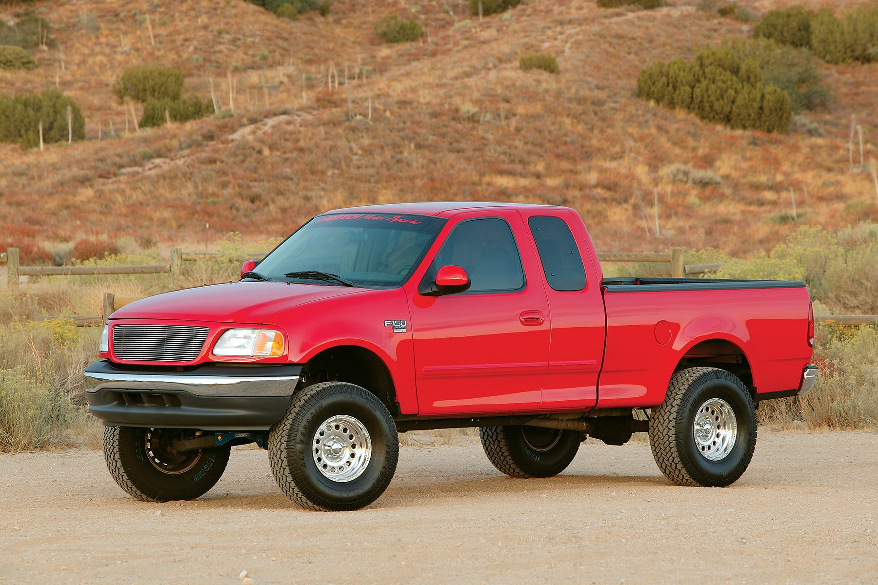Fabtech K2008M 7.5in. PERF SYS W/STEALTH 97-03 FORD F150/04 HERITAGE 2WD TRUCK 5 LUG/F2507 LUG