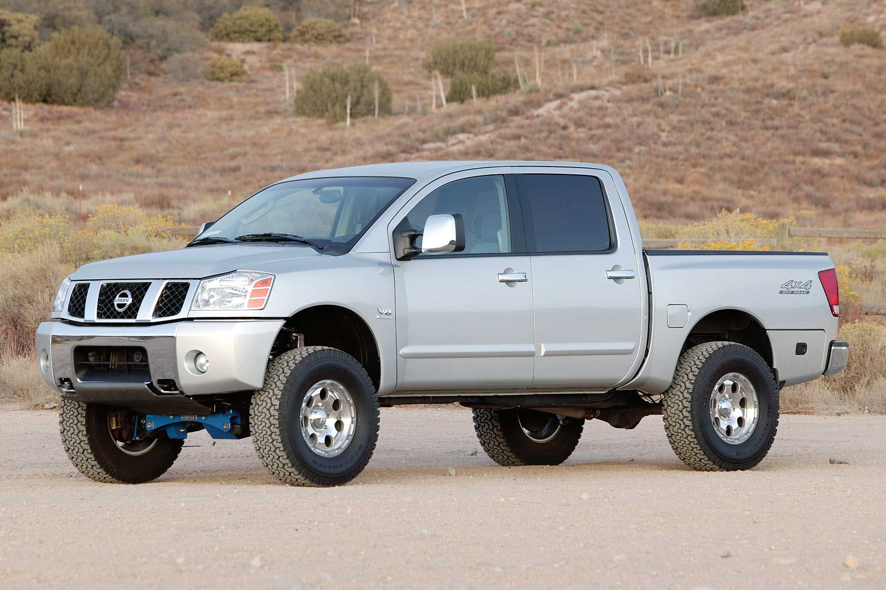 Fabtech K6000M 6in. BASIC SYS W/STEALTH 04-12 NISSAN TITAN 2/4WD