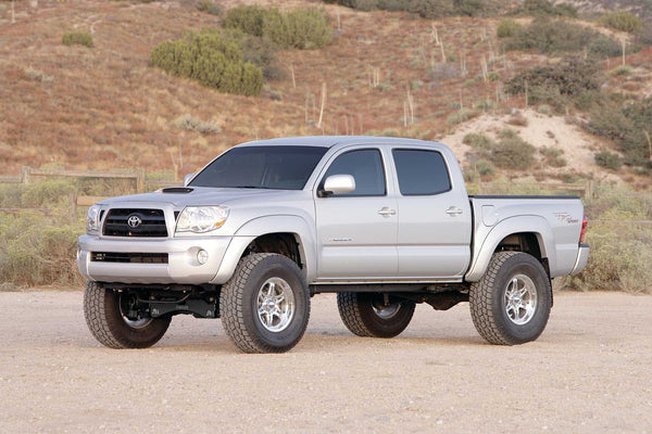 Fabtech K7019DL 6in. BASIC SYS W/RR DLSS SHKS 2005-13 TOYOTA TACOMA 4WD/2WD 6 LUG MODELS ONLY