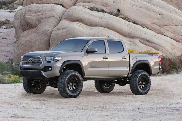 Fabtech K7048DL 6in. PERF SYS W/DLSS 2.5 C/Os/RR DLSS 2016 TOYOTA TACOMA 4/2WD 6 LUG MODELS ONLY