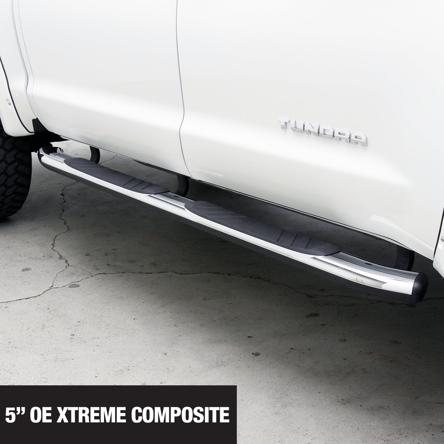Go Rhino 685415580CC 5" OE Xtreme Composite - Complete kit: Sidesteps + Brackets